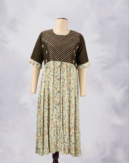 Picture of Green Floral Printed Kurti
