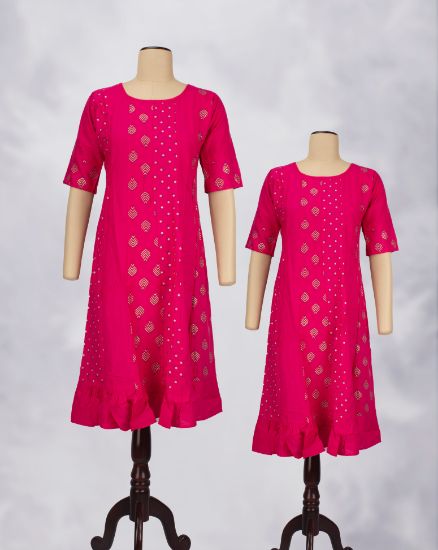 Picture of Magenta Gold Printed Kurti