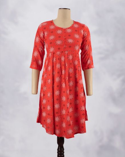 TOMATO RED (TR)