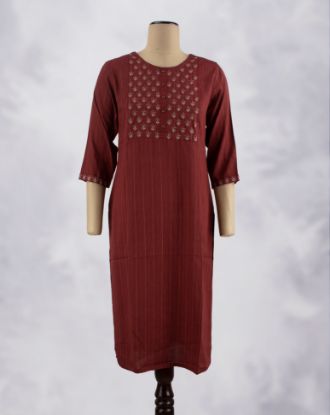 Picture of Maroon Silver Zari Straight Kurti