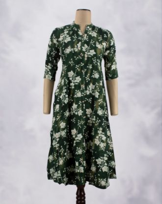 Picture of Green Motif's Floral Prints Umbrella Kurti