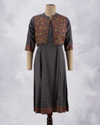 Picture of Dark Grey Half Coat Zamiki Works Umbrella Kurti