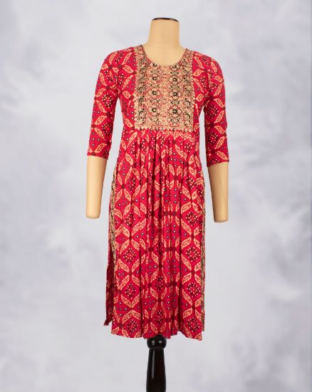 Picture of Rose Embroidery Straight Kurti