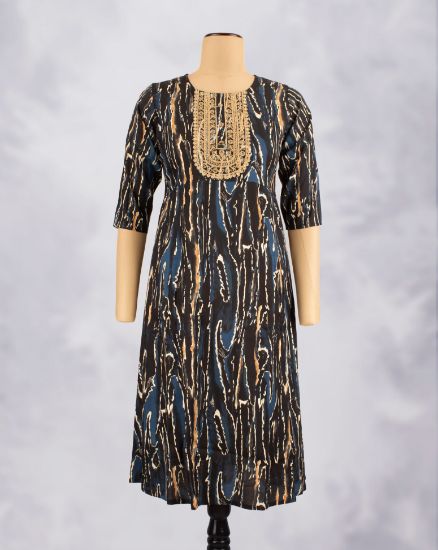 Picture of Navy Blue  Zari Umbrella Kurti